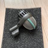 AKG D112 MKII mikrofon pro basový buben nebo basové aparát