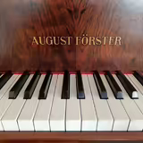 Klav&iacute;rn&iacute; kř&iacute;dlo August F&ouml;rster velikost 5 Chippendale