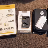 Pred&aacute;m IEM sl&uacute;chadl&aacute; MEE Audio M6 (2. gener&aacute;cia) &ndash; č&iacute;re