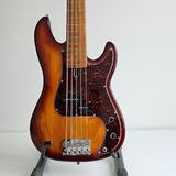 Sire Marcus Miller P5 Alder 5TS 2. gen. + gigbag