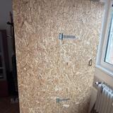Odhlučněná vocal booth z OSB desek