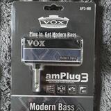 Baskytarový amp- Vox amPlug3