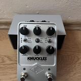 Universal Audio UAFX Knuckles Gitarový predzosilňovač