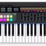 MIDI kl&aacute;vesy Novation 61SL MKIII