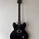 Gibson ES-335 Studio Memphis 2013 – mod Tom DeLonge styl