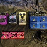 Kytarové efekty, looper, kompresor, multiefekt, distortion
