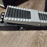 Predám : Boss PW10 Wah