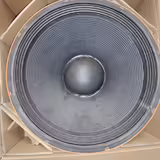 Basov&eacute; reproduktory 21palců