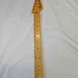 Prodám krk Fender Stratocaster