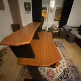 Studio stůl od Thomanna
