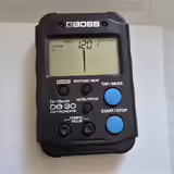 Prod&aacute;m metronom BOSS DB-30