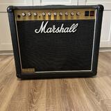 Marshall JCM 800