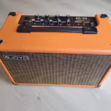 Prod&aacute;m zesilovač JOYO AC-40