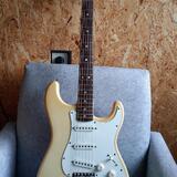 FENDER STRATOCASTER 1978