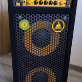 Basov&eacute; kombo  MARKBASS CMD Traveler 102 PV 