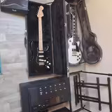Line6 Helix LT, Squier Stratocaster, Epiphone Les Paul, Alto