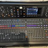 Midas M32Live + Thon case