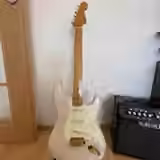 Fender Squier FSR Classic Vibe 50s Stratocaster MN WB