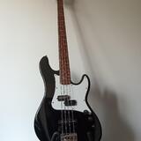 Baskytara Cort Precision Bass GB14PK+kombo+příslušenství