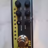 Mooer micro preamp 002 UK Gold 900