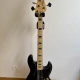 Vintage V495 Coaster series 5 strings JazzBass Black