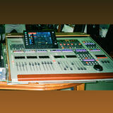 Behringer WING