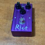 Suhr Riot distortion