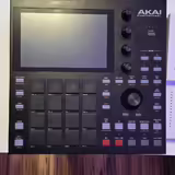 AKAI MPC One | Groovebox