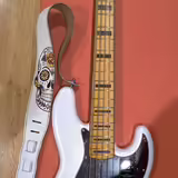 Fender American Ultra Jazz Bass V MN Arctic Pearl 5-strunn&aacute; 