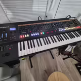 Roland Jupiter X - (Jupiter-8, Juno-106, SH-101, JD800, ...)