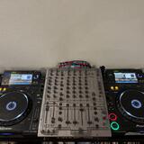 2x CDJ 2000