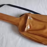 VINTAGE KOŽENKOV&Eacute; POUZDRO na 3/4 KYTARU