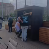 Hled&aacute;m koncert