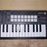 Novation launchkey mini mk3 