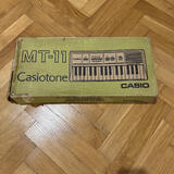 RARE Vintage Casio Casiotone MT-11 1980s Analog Synthesizer 