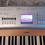 Yamaha DGX630