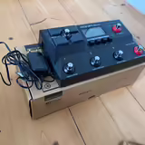 Zoom B2 Four