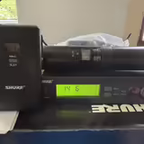 Bezdr&aacute;tov&yacute; syst&eacute;m SHURE SLX , 800-820MHz 