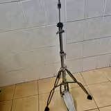 Tama hi hat. 