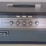Ampeg V-4B
