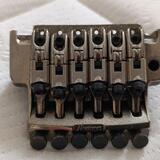 Tremolo Ibanez-rezervace
