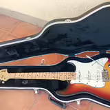 GRECO Stratocaster Super sounds SE 500 r.1977 + kufor