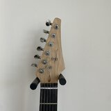 DIY netradiční elektrická kytara