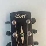Akustická kytara CORT