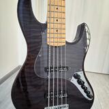 ESP Amaze 5 String, Active, Seymour Duncan Basslines