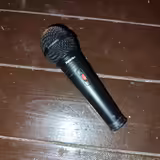 Prod&aacute;m mikrofon Superlux