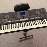 Prodám klávesy Yamaha PSR-S650