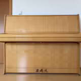 Pianino R&ouml;sler &ndash; velmi zachoval&yacute; stav