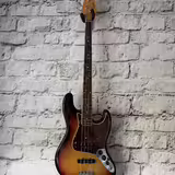 Fender American Vintage II 1966 Jazz Bass