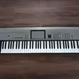 Prod&aacute;m Korg krome ex 73